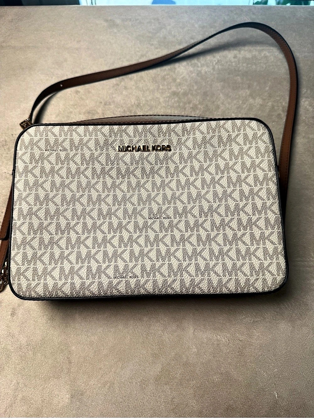 Michael Kors Jet Set Large East West Crossbody Bag Brown & White